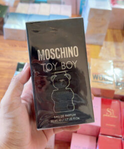 Moschino Toy Boy • • • • 100ml